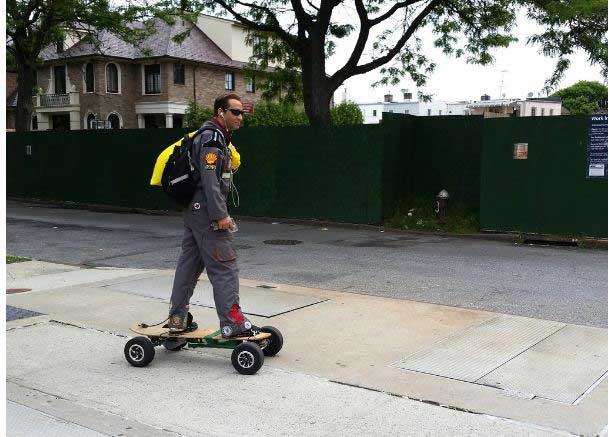 electric skateboard or electric scooter