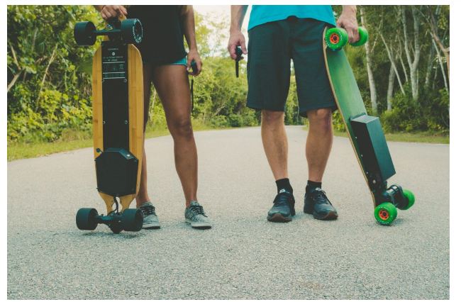what does an electric skateboard look like